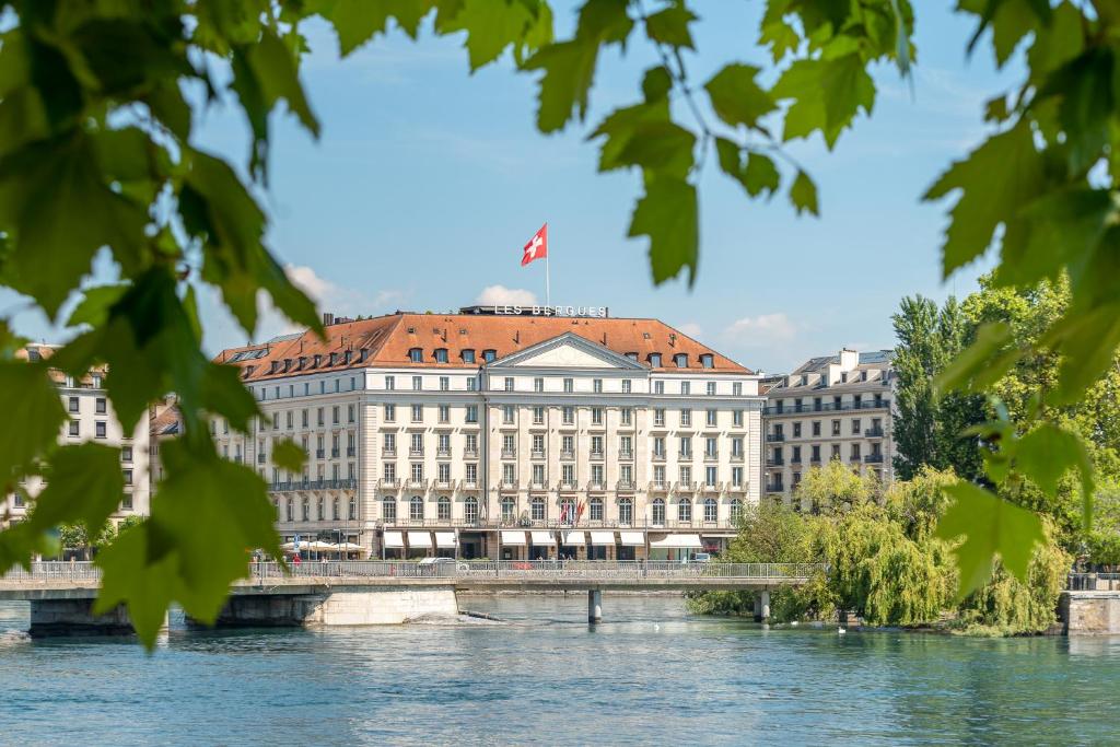 Four Seasons Hotel des Bergues – Best Hotels in Geneva Best Hotels in Geneva - Four Seasons Hotel des Bergues